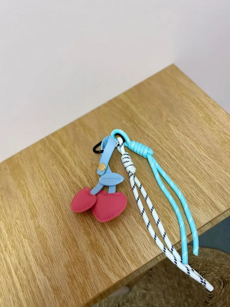 Porte-clef cherry